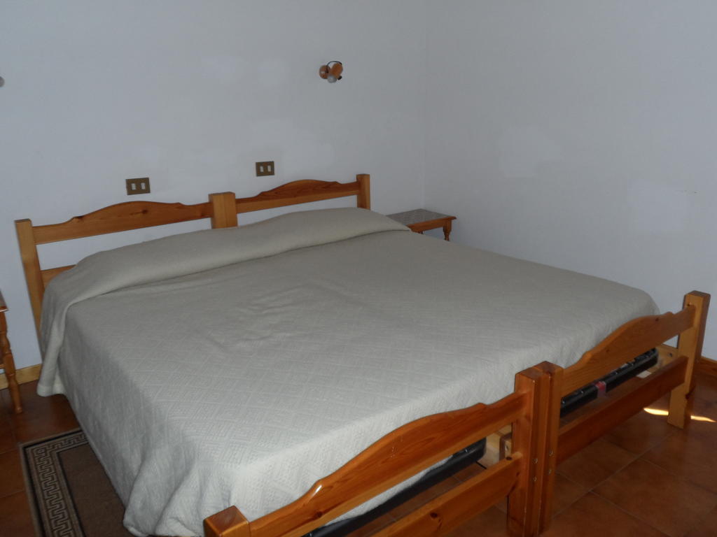 Mola Solis Hotell Civitella dʼAgliano Rum bild